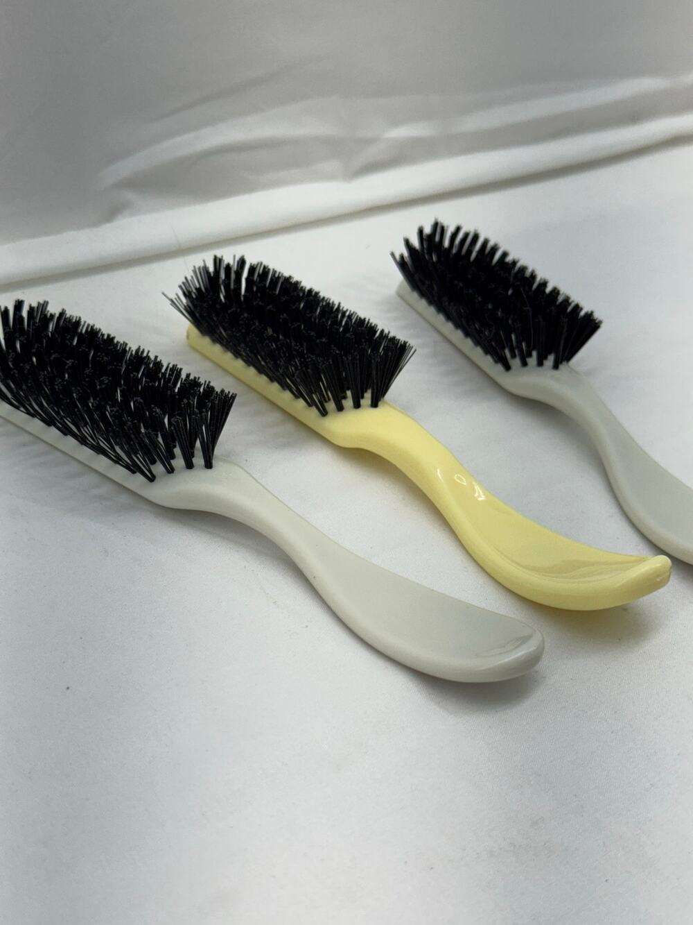 3 pack vintage 6" nylon brushes. 2 white and 1 yellow.